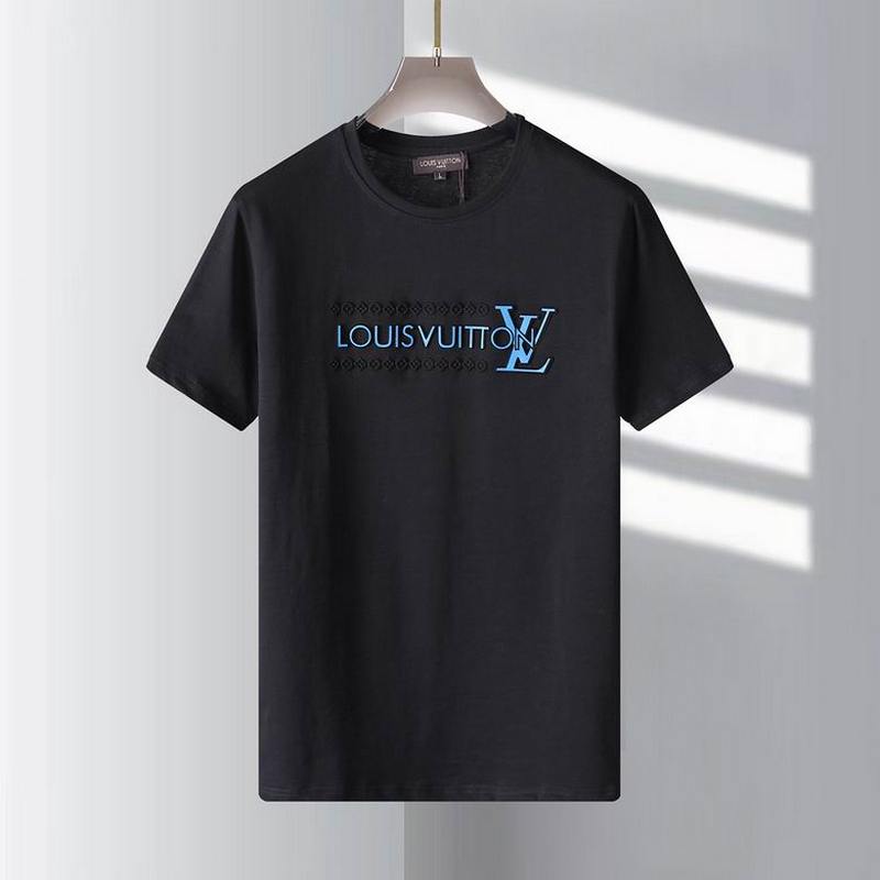 Louis Vuitton Men's T-shirts 1404